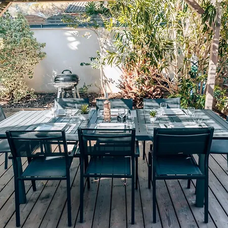 Prázdninový dům Maison Familiale Avec Piscine Privee A Pied Frais De Gestion Du Sejour 160e En Supplement A L'arrivee Family With Private Pool Within Walking Distance Management Fee 160e Payable Upon Arrival